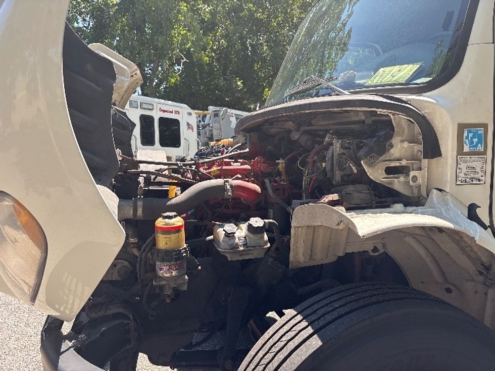 Medium Duty Box Truck-Light and Medium Duty Trucks-Freightliner-2019-M2-Central Islip-NY-120,840\n\t\tmiles-$ 44,000 - Image 24