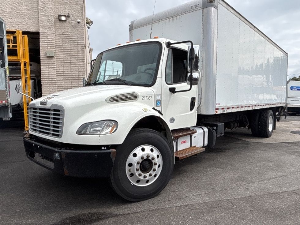 Medium Duty Box Truck-Light and Medium Duty Trucks-Freightliner-2019-M2-Central Islip-NY-219,913\n\t\tmiles-$ 32,750 - Image 3