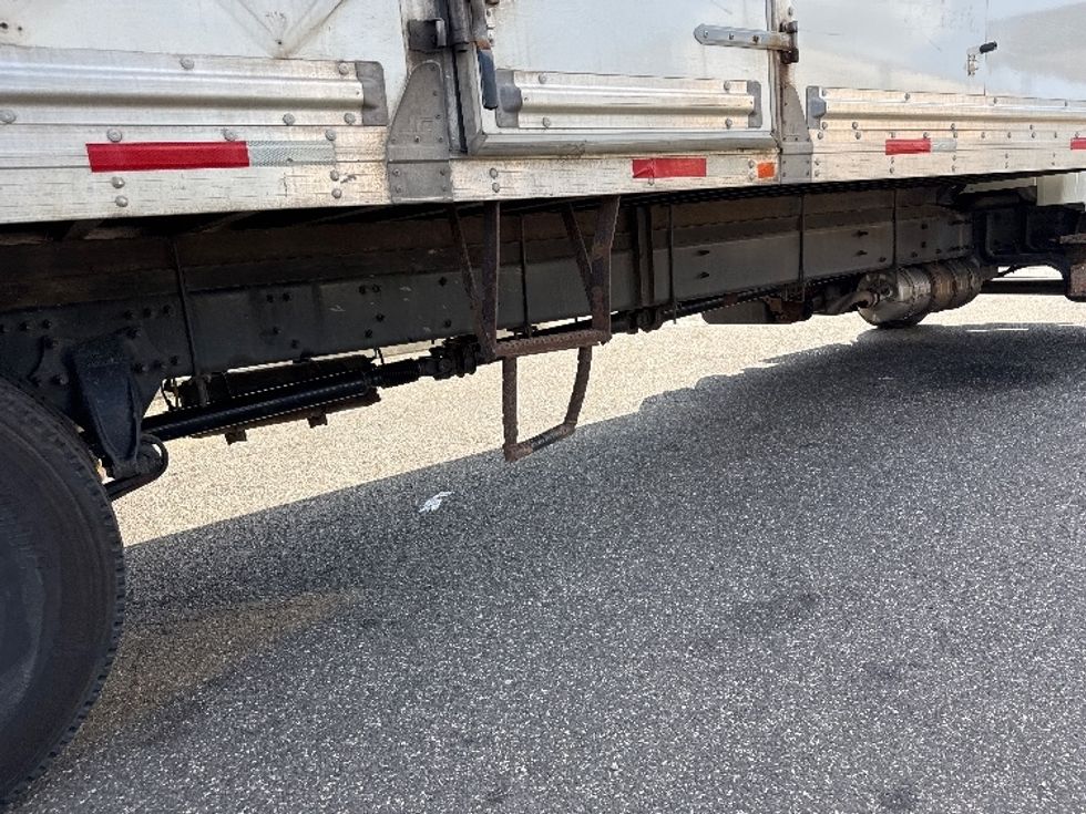 2019 Freightliner M2 106 Medium Duty photo 11