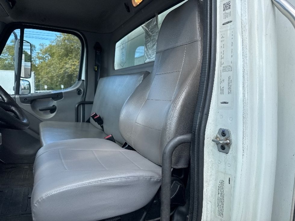 2019 Freightliner M2 106 Medium Duty photo 16