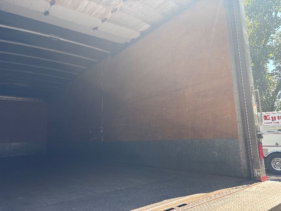 Medium Duty Box Truck-Light and Medium Duty Trucks-Freightliner-2019-M2-Central Islip-NY-241,402\n\t\tmiles-$ 29,250 - Image 12