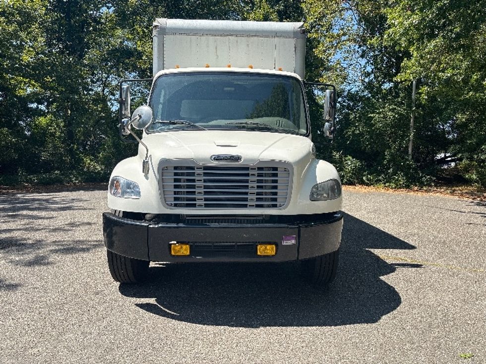 Medium Duty Box Truck-Light and Medium Duty Trucks-Freightliner-2019-M2-Central Islip-NY-241,402\n\t\tmiles-$ 29,250 - Image 2