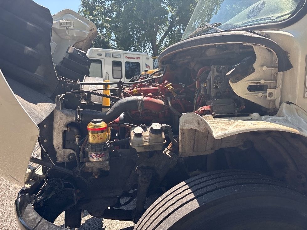 Medium Duty Box Truck-Light and Medium Duty Trucks-Freightliner-2019-M2-Central Islip-NY-241,402\n\t\tmiles-$ 29,250 - Image 23