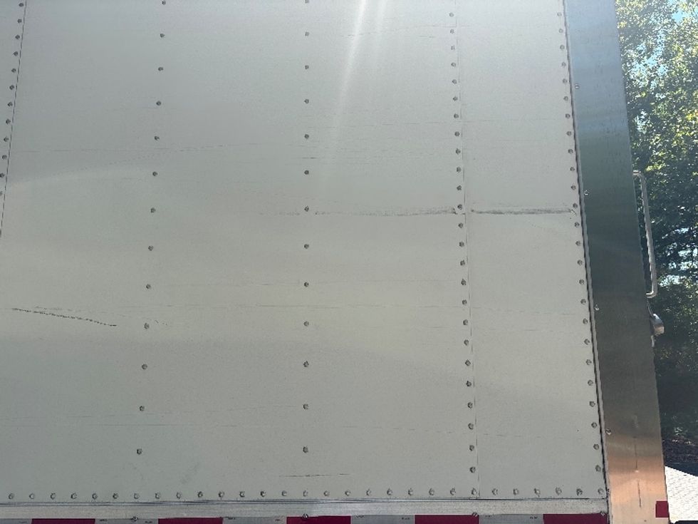 Medium Duty Box Truck-Light and Medium Duty Trucks-Freightliner-2019-M2-Central Islip-NY-241,402\n\t\tmiles-$ 29,250 - Image 24