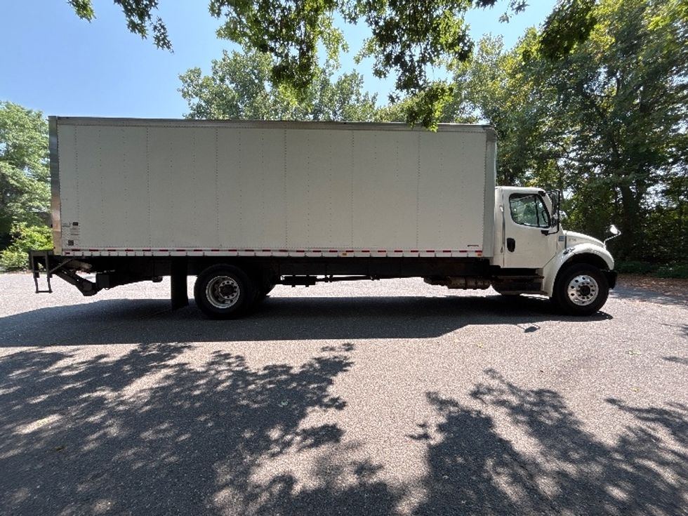 Medium Duty Box Truck-Light and Medium Duty Trucks-Freightliner-2019-M2-Central Islip-NY-286,850\n\t\tmiles-$ 21,250 - Image 15