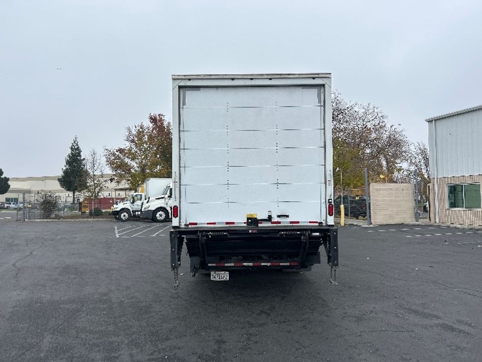 Medium Duty Box Truck-Light and Medium Duty Trucks-Freightliner-2019-M2-Ceres-CA-136,877\n\t\tmiles-$ 53,750 - Image 7
