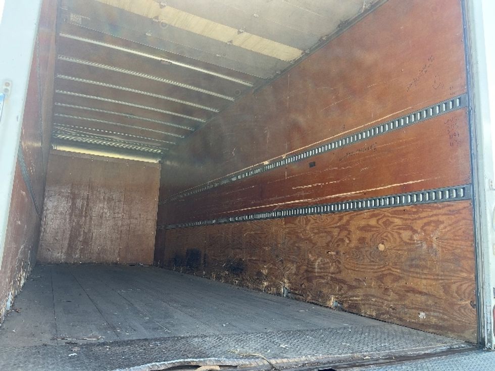 Medium Duty Box Truck-Light and Medium Duty Trucks-Freightliner-2019-M2-Charlotte-NC-108,172\n\t\tmiles-$ 61,250 - Image 12