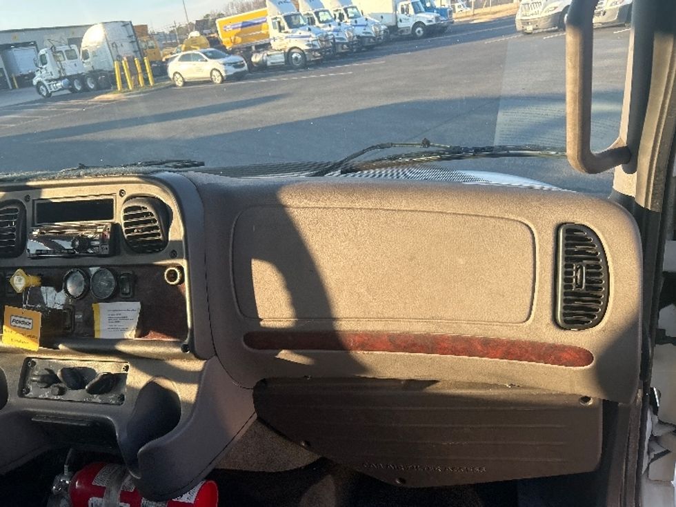 Medium Duty Box Truck-Light and Medium Duty Trucks-Freightliner-2019-M2-Charlotte-NC-318,926\n\t\tmiles-$ 21,000 - Image 21