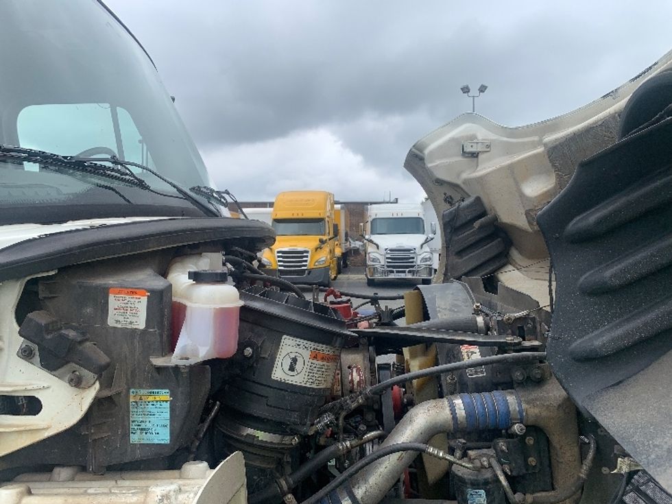 Medium Duty Box Truck-Light and Medium Duty Trucks-Freightliner-2019-M2-Charlotte-NC-328,368\n\t\tmiles-$ 22,000 - Image 23