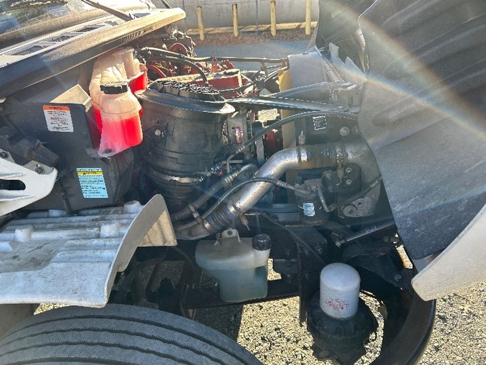 Medium Duty Box Truck-Light and Medium Duty Trucks-Freightliner-2019-M2-Charlottesville-VA-195,392\n\t\tmiles-$ 51,000 - Image 23