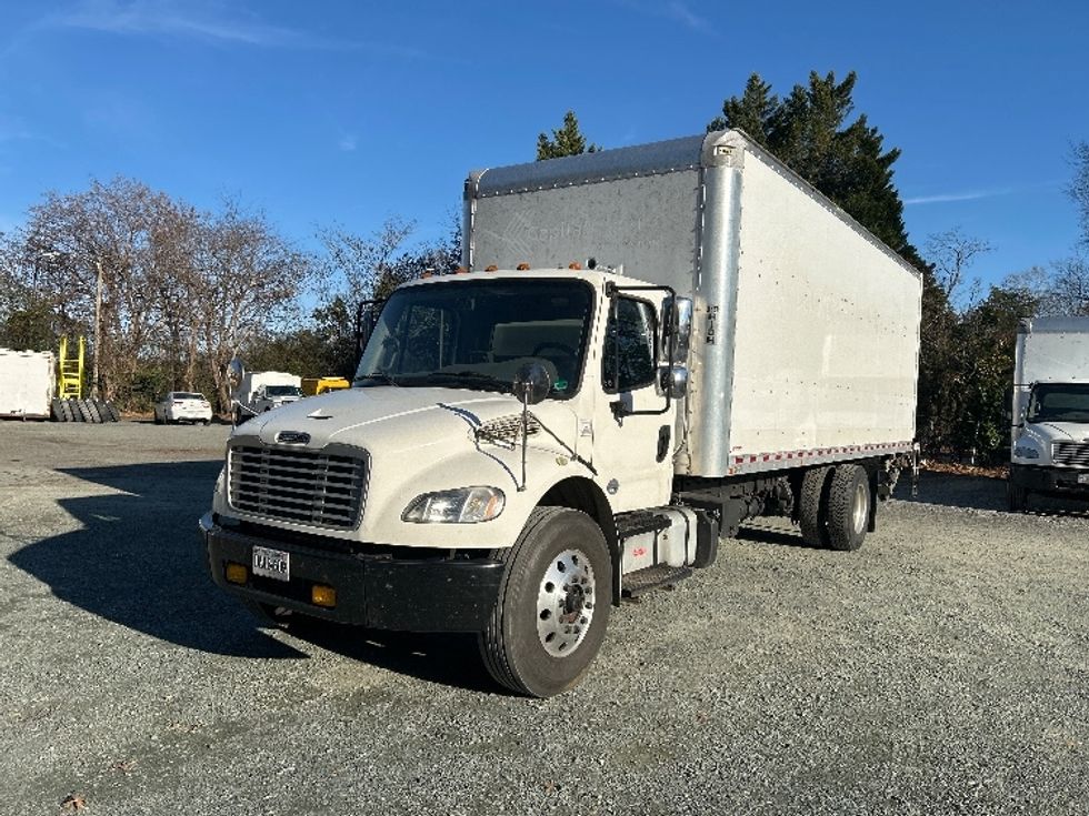 Medium Duty Box Truck-Light and Medium Duty Trucks-Freightliner-2019-M2-Charlottesville-VA-195,392\n\t\tmiles-$ 51,000 - Image 3