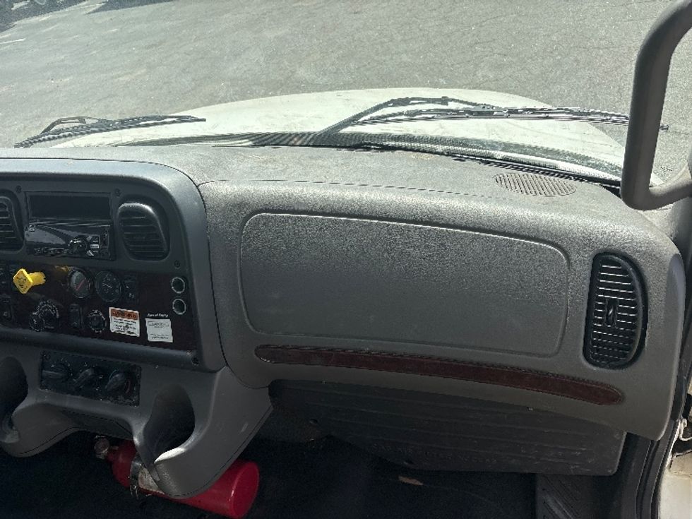 Medium Duty Box Truck-Light and Medium Duty Trucks-Freightliner-2019-M2-Chesapeake-VA-229,265\n\t\tmiles-$ 45,500 - Image 19