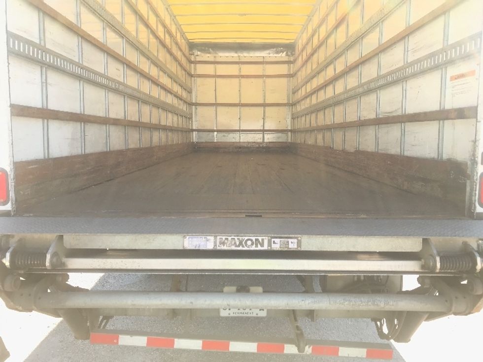 Medium Duty Box Truck-Light and Medium Duty Trucks-Freightliner-2019-M2-Chesapeake-VA-232,620\n\t\tmiles-$ 45,000 - Image 10