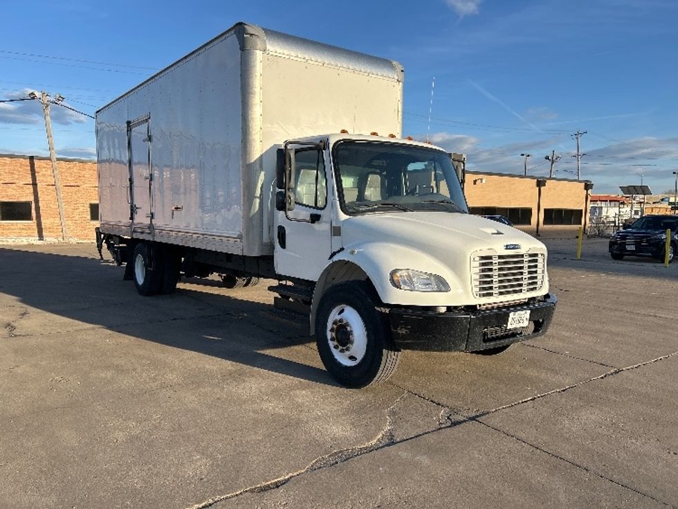 Medium Duty Box Truck-Light and Medium Duty Trucks-Freightliner-2019-M2-Chicago (Melrose Park)-IL-186,680\n\t\tmiles-$ 48,250 - Image 1