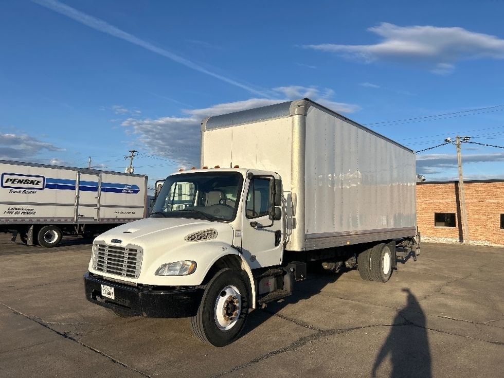 Medium Duty Box Truck-Light and Medium Duty Trucks-Freightliner-2019-M2-Chicago (Melrose Park)-IL-186,680\n\t\tmiles-$ 48,250 - Image 3