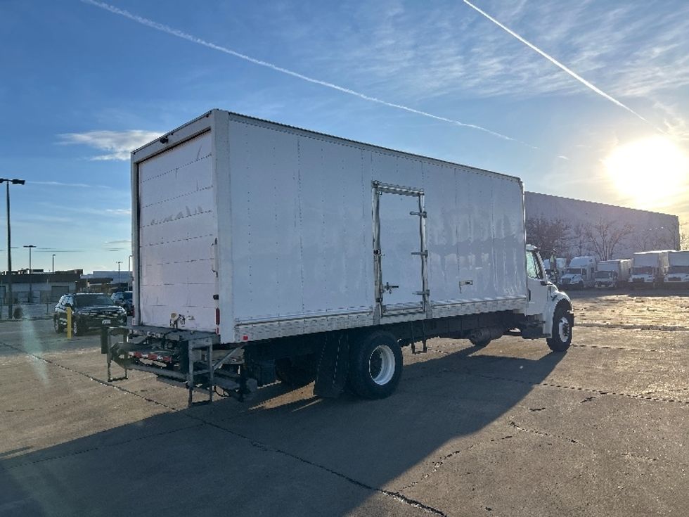 Medium Duty Box Truck-Light and Medium Duty Trucks-Freightliner-2019-M2-Chicago (Melrose Park)-IL-186,680\n\t\tmiles-$ 48,250 - Image 13