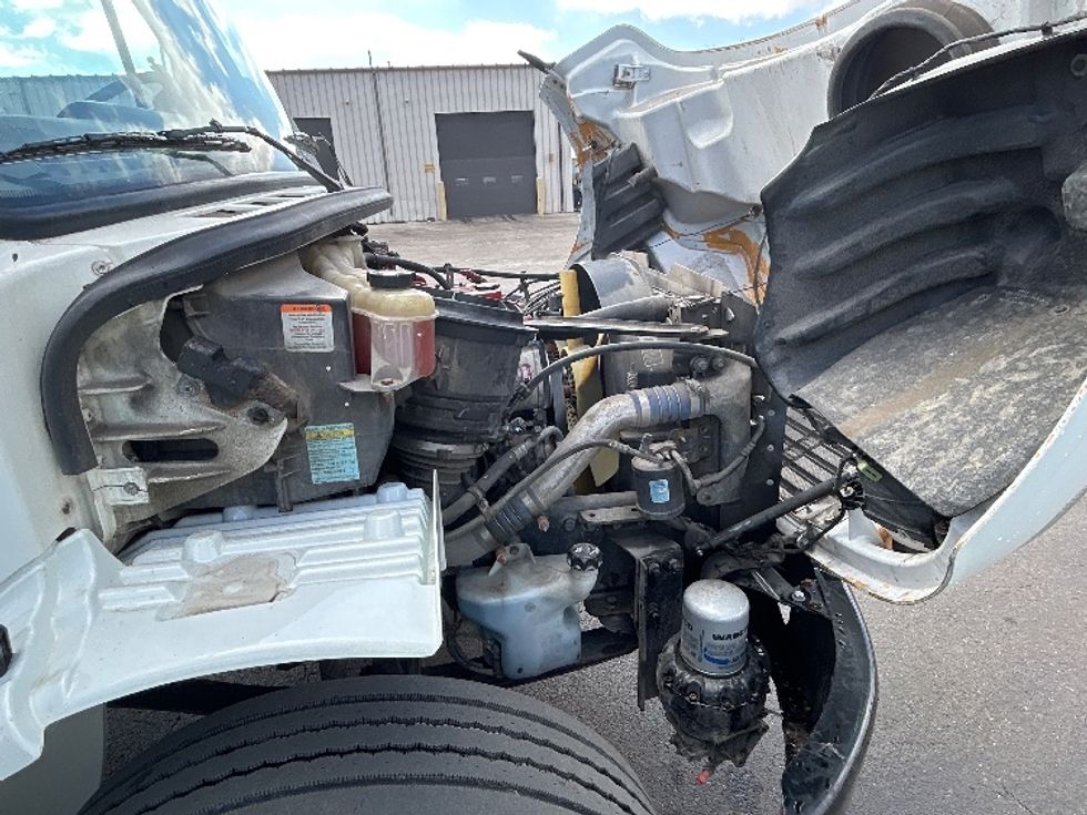 Medium Duty Box Truck-Light and Medium Duty Trucks-Freightliner-2019-M2-Chicago (Melrose Park)-IL-186,680\n\t\tmiles-$ 48,250 - Image 21