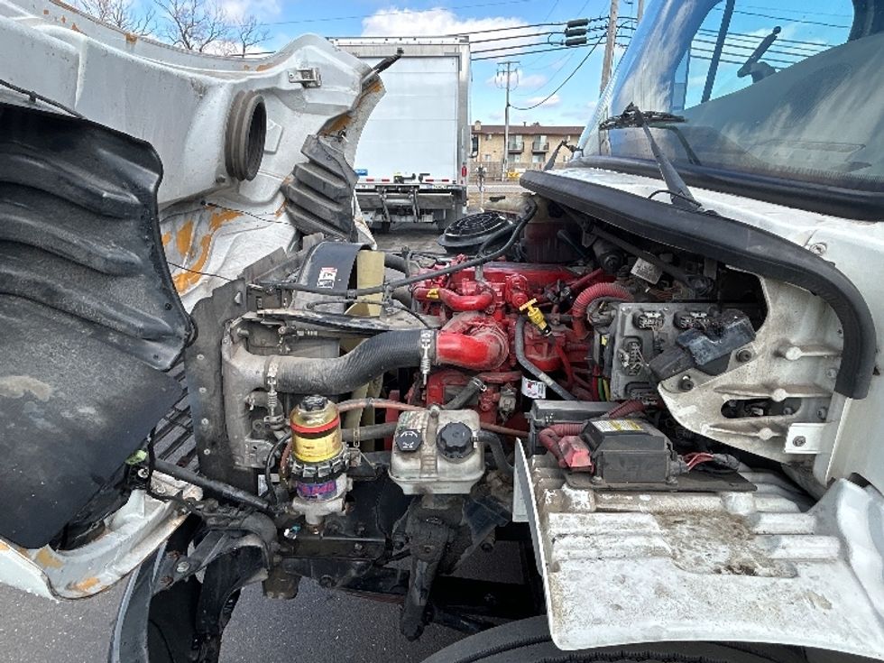 Medium Duty Box Truck-Light and Medium Duty Trucks-Freightliner-2019-M2-Chicago (Melrose Park)-IL-186,680\n\t\tmiles-$ 48,250 - Image 22