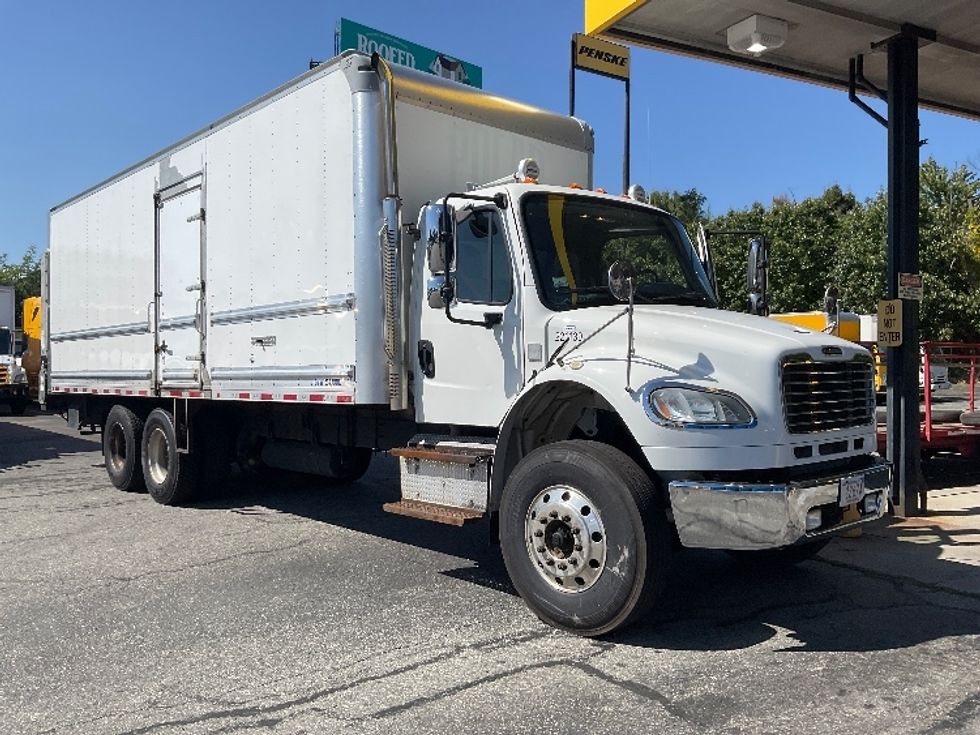 Medium Duty Box Truck-Light and Medium Duty Trucks-Freightliner-2019-M2-Chicopee-MA-210,300\n\t\tmiles-$ 56,750 - Image 1