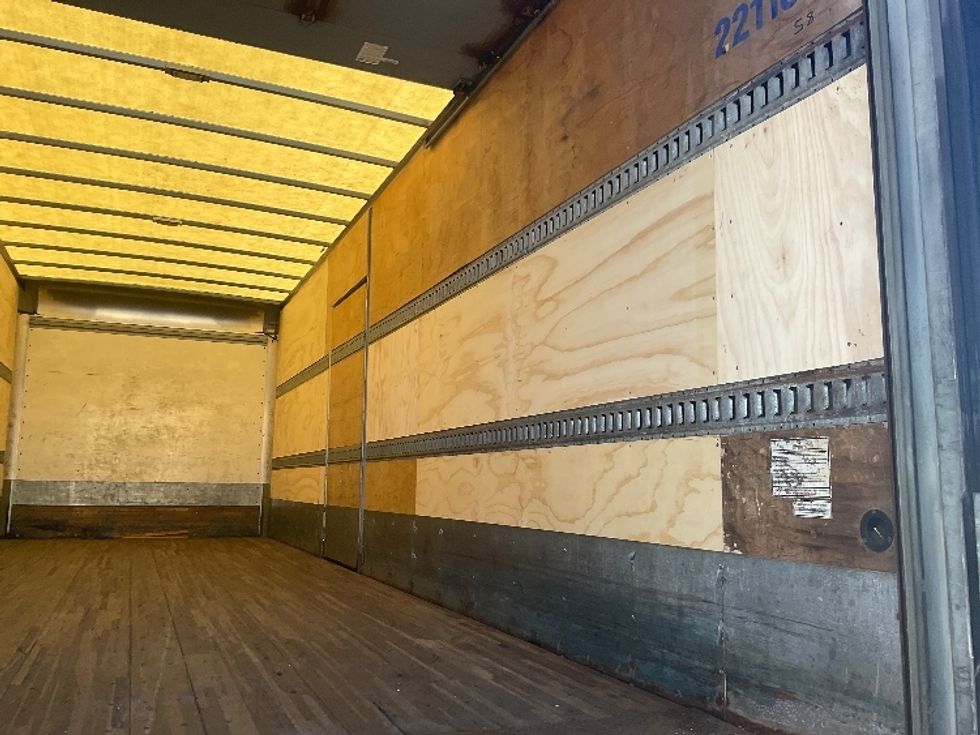 Medium Duty Box Truck-Light and Medium Duty Trucks-Freightliner-2019-M2-Chicopee-MA-210,300\n\t\tmiles-$ 56,750 - Image 12