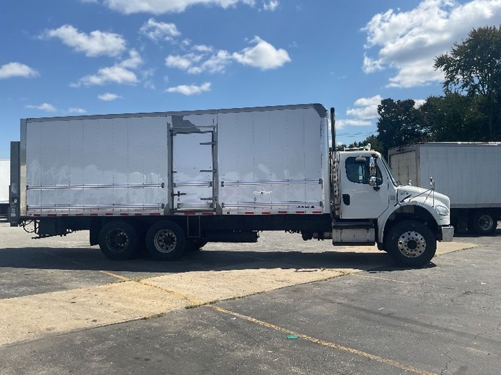 Medium Duty Box Truck-Light and Medium Duty Trucks-Freightliner-2019-M2-Chicopee-MA-210,300\n\t\tmiles-$ 56,750 - Image 15