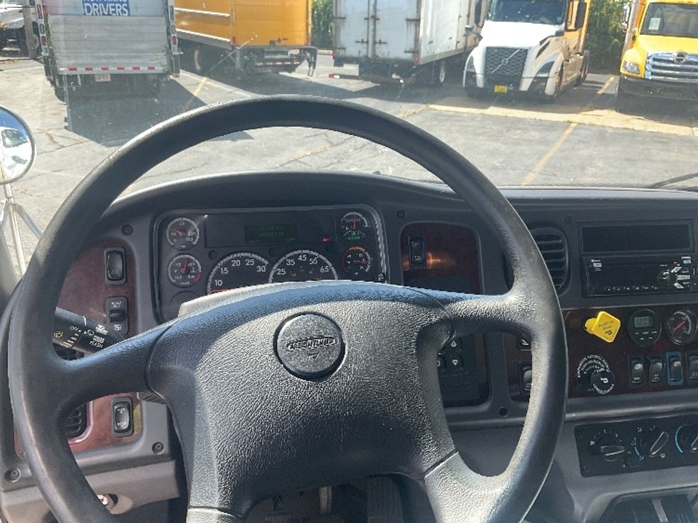 Medium Duty Box Truck-Light and Medium Duty Trucks-Freightliner-2019-M2-Chicopee-MA-210,300\n\t\tmiles-$ 56,750 - Image 18