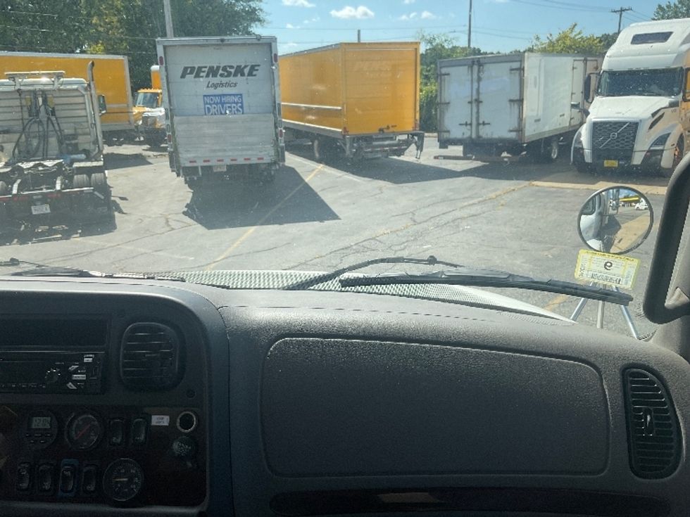 Medium Duty Box Truck-Light and Medium Duty Trucks-Freightliner-2019-M2-Chicopee-MA-210,300\n\t\tmiles-$ 56,750 - Image 21