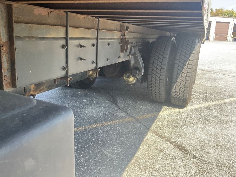 Medium Duty Box Truck-Light and Medium Duty Trucks-Freightliner-2019-M2-Chicopee-MA-210,300\n\t\tmiles-$ 56,750 - Image 5