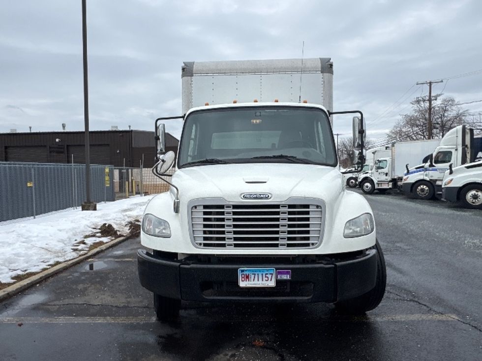 Medium Duty Box Truck-Light and Medium Duty Trucks-Freightliner-2019-M2-Chicopee-MA-258,738\n\t\tmiles-$ 33,750 - Image 2