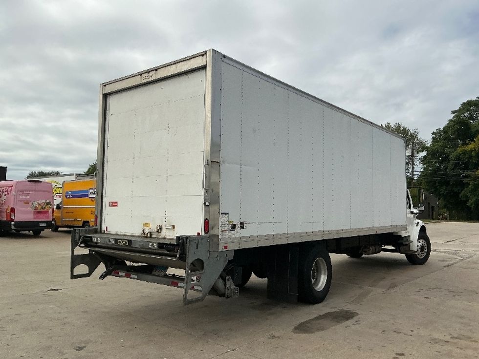Medium Duty Box Truck-Light and Medium Duty Trucks-Freightliner-2019-M2-Chicopee-MA-292,810\n\t\tmiles-$ 29,250 - Image 13