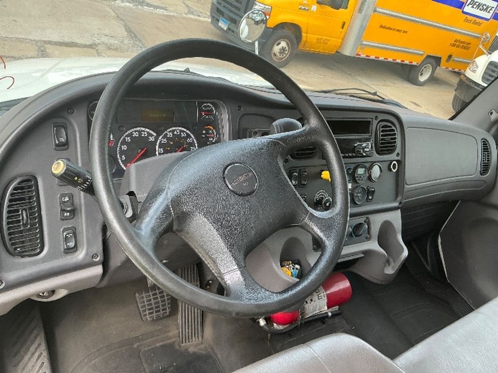Medium Duty Box Truck-Light and Medium Duty Trucks-Freightliner-2019-M2-Chicopee-MA-292,810\n\t\tmiles-$ 29,250 - Image 18