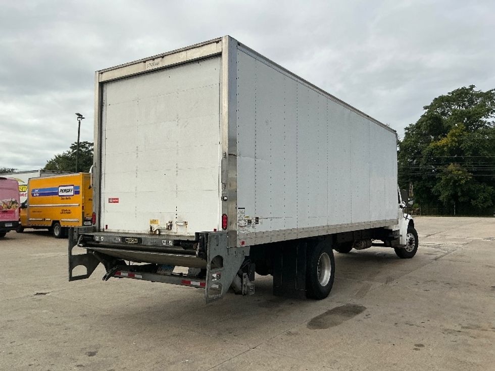 Medium Duty Box Truck-Light and Medium Duty Trucks-Freightliner-2019-M2-Chicopee-MA-292,810\n\t\tmiles-$ 29,250 - Image 26