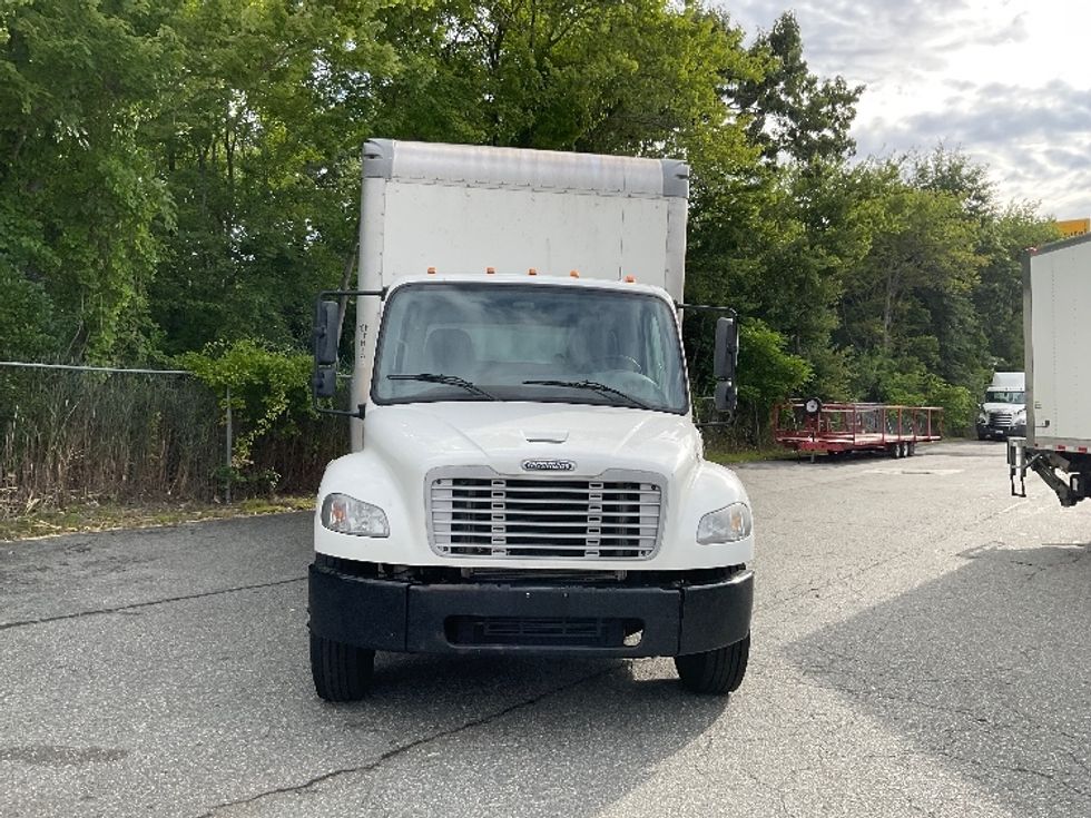 Medium Duty Box Truck-Light and Medium Duty Trucks-Freightliner-2019-M2-Chicopee-MA-356,423\n\t\tmiles-$ 21,250 - Image 2