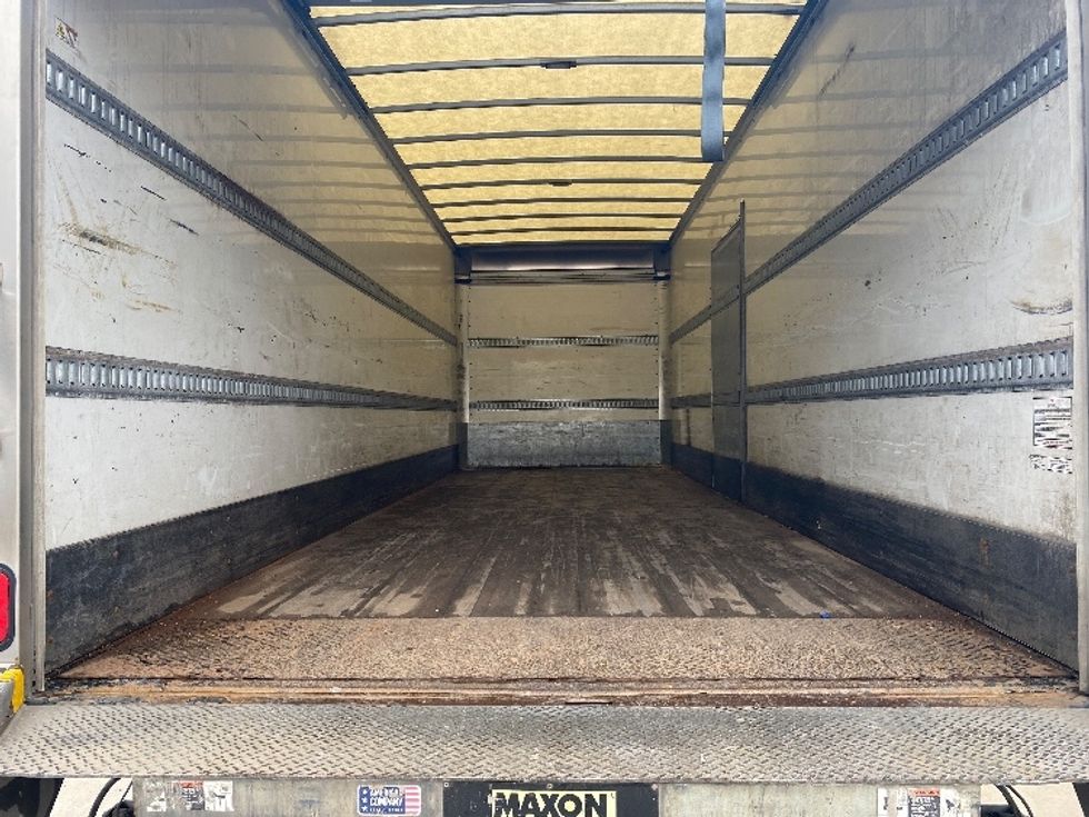 Medium Duty Box Truck-Light and Medium Duty Trucks-Freightliner-2019-M2-Cincinnati-OH-171,929\n\t\tmiles-$ 51,000 - Image 10