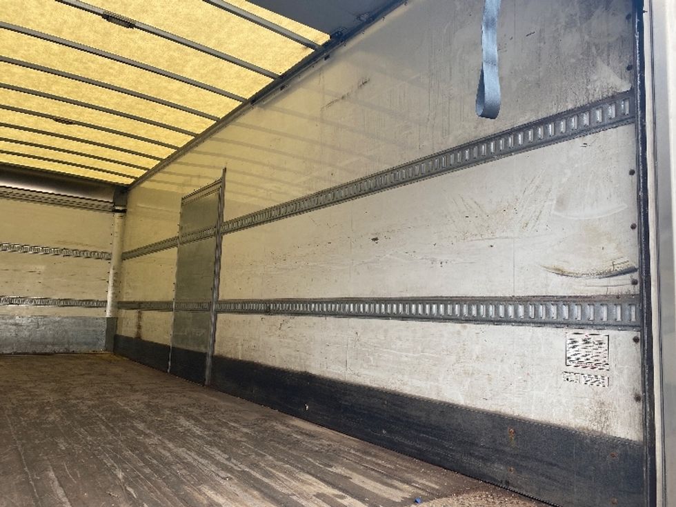 Medium Duty Box Truck-Light and Medium Duty Trucks-Freightliner-2019-M2-Cincinnati-OH-171,929\n\t\tmiles-$ 51,000 - Image 12