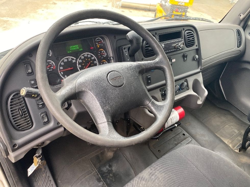 Medium Duty Box Truck-Light and Medium Duty Trucks-Freightliner-2019-M2-Cincinnati-OH-171,929\n\t\tmiles-$ 51,000 - Image 17