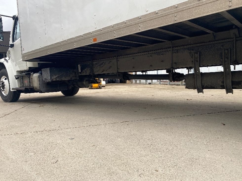 Medium Duty Box Truck-Light and Medium Duty Trucks-Freightliner-2019-M2-Cincinnati-OH-171,929\n\t\tmiles-$ 51,000 - Image 5