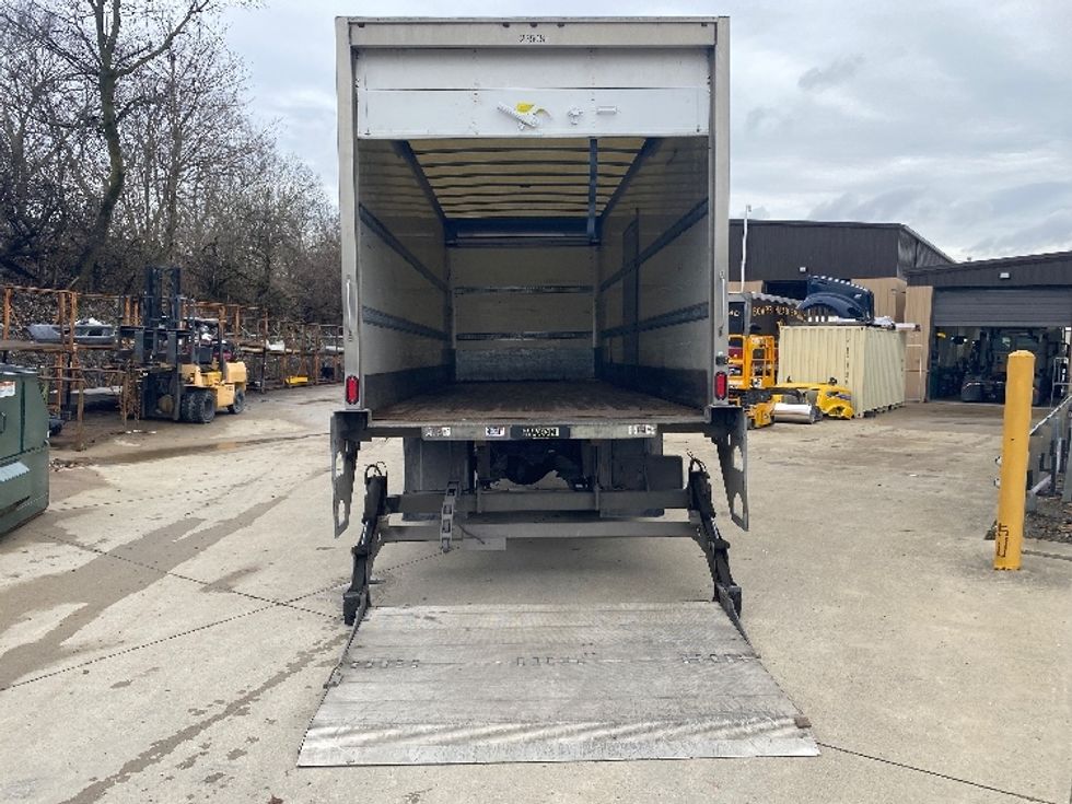 Medium Duty Box Truck-Light and Medium Duty Trucks-Freightliner-2019-M2-Cincinnati-OH-171,929\n\t\tmiles-$ 51,000 - Image 9