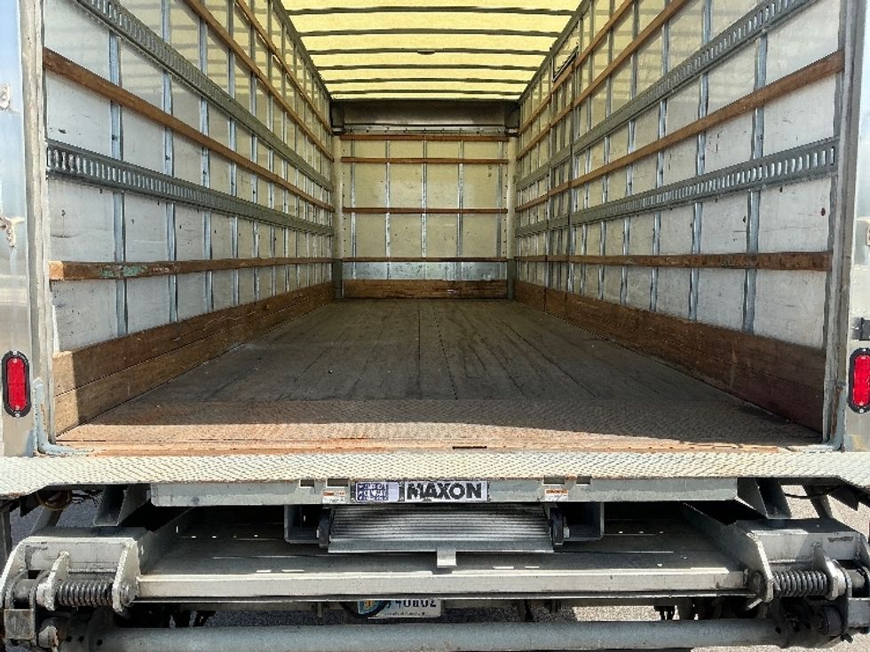 Medium Duty Box Truck-Light and Medium Duty Trucks-Freightliner-2019-M2-Cincinnati-OH-183,511\n\t\tmiles-$ 52,250 - Image 10