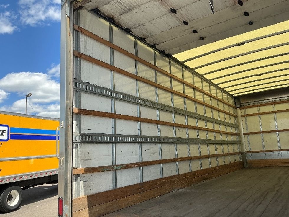 Medium Duty Box Truck-Light and Medium Duty Trucks-Freightliner-2019-M2-Cincinnati-OH-183,511\n\t\tmiles-$ 52,250 - Image 11