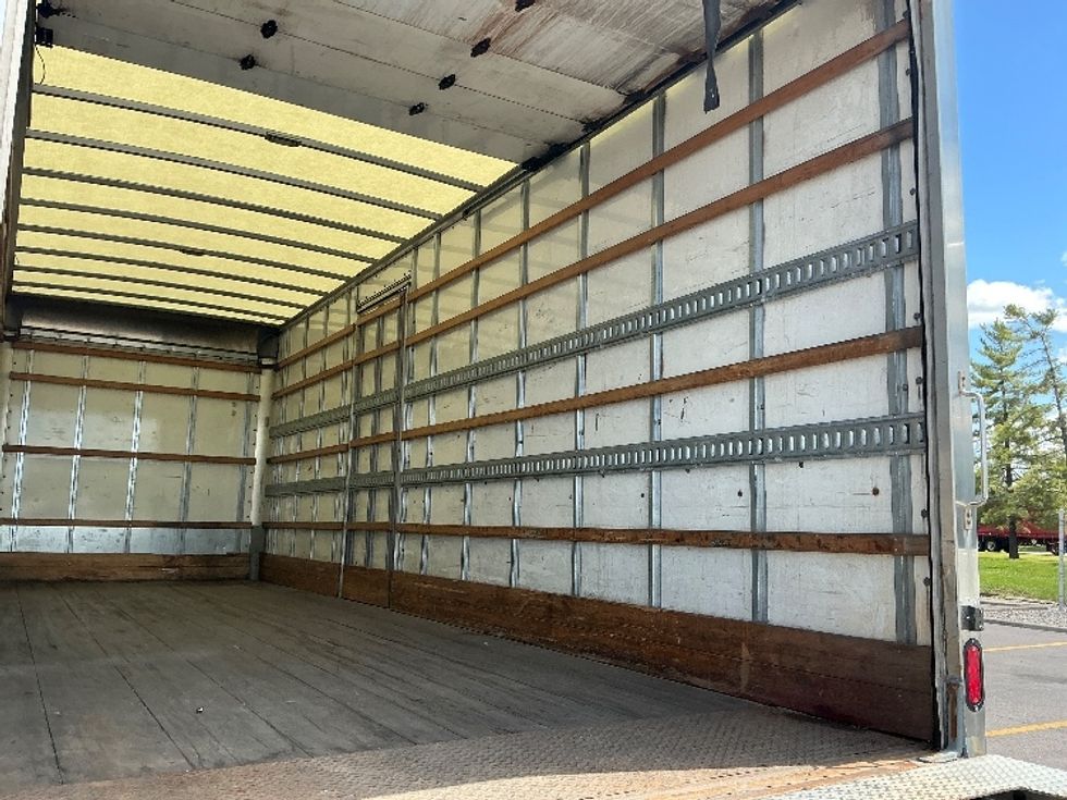 Medium Duty Box Truck-Light and Medium Duty Trucks-Freightliner-2019-M2-Cincinnati-OH-183,511\n\t\tmiles-$ 52,250 - Image 12
