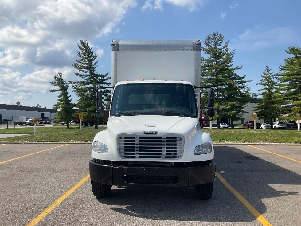 Medium Duty Box Truck-Light and Medium Duty Trucks-Freightliner-2019-M2-Cincinnati-OH-183,511\n\t\tmiles-$ 52,250 - Image 2