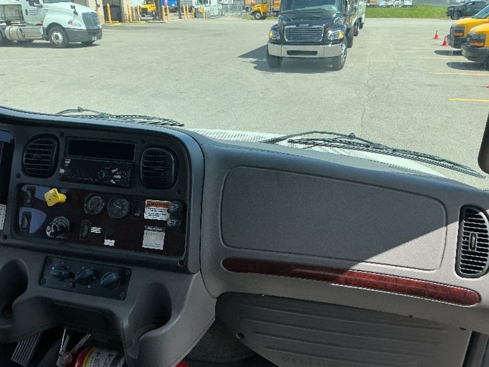 Medium Duty Box Truck-Light and Medium Duty Trucks-Freightliner-2019-M2-Cincinnati-OH-183,511\n\t\tmiles-$ 52,250 - Image 21