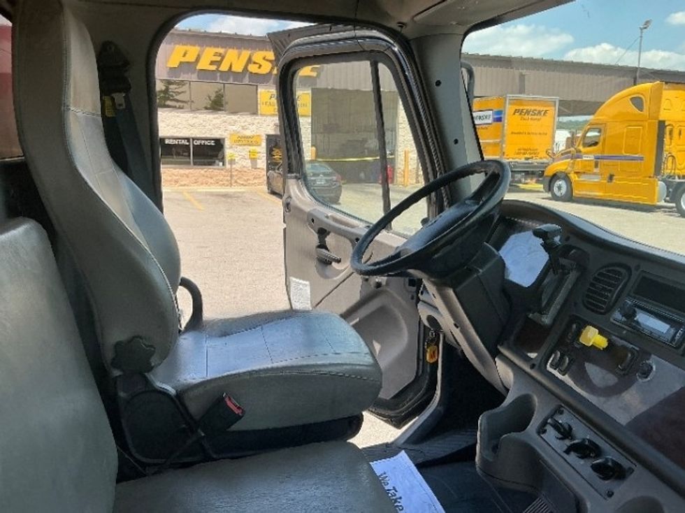 Medium Duty Box Truck-Light and Medium Duty Trucks-Freightliner-2019-M2-Cincinnati-OH-255,096\n\t\tmiles-$ 40,250 - Image 22