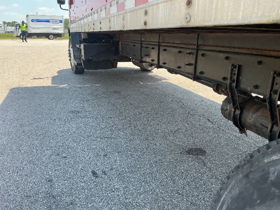 Medium Duty Box Truck-Light and Medium Duty Trucks-Freightliner-2019-M2-Cincinnati-OH-255,096\n\t\tmiles-$ 40,250 - Image 5