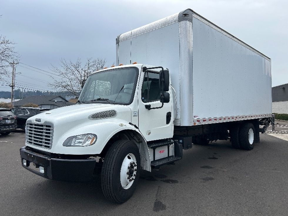Medium Duty Box Truck-Light and Medium Duty Trucks-Freightliner-2019-M2-Clackamas-OR-109,826\n\t\tmiles-$ 56,250 - Image 3