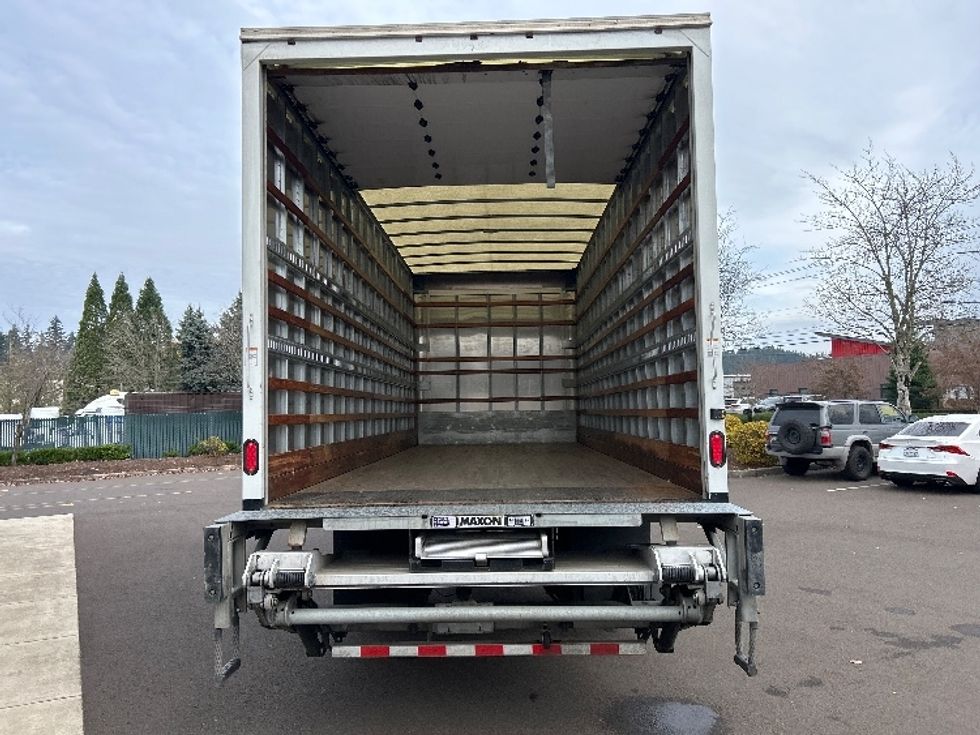 Medium Duty Box Truck-Light and Medium Duty Trucks-Freightliner-2019-M2-Clackamas-OR-109,826\n\t\tmiles-$ 56,250 - Image 8