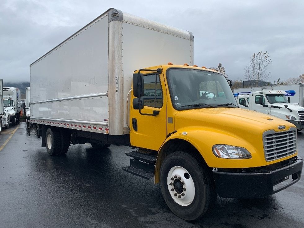 Medium Duty Box Truck-Light and Medium Duty Trucks-Freightliner-2019-M2-Clackamas-OR-199,418\n\t\tmiles-$ 43,250 - Image 1