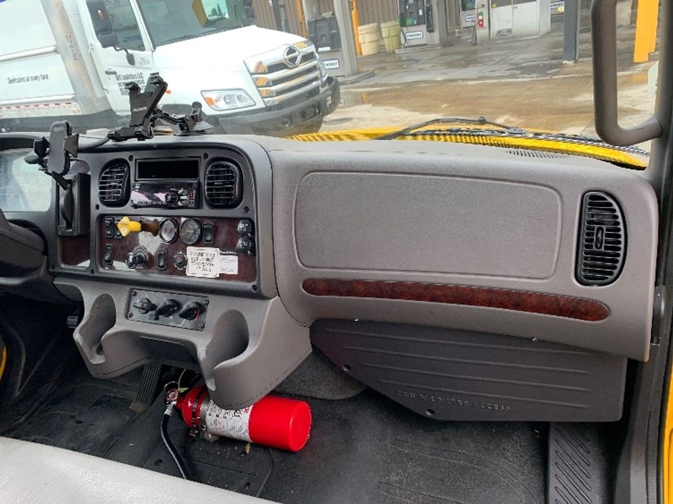 Medium Duty Box Truck-Light and Medium Duty Trucks-Freightliner-2019-M2-Clackamas-OR-199,418\n\t\tmiles-$ 43,250 - Image 21