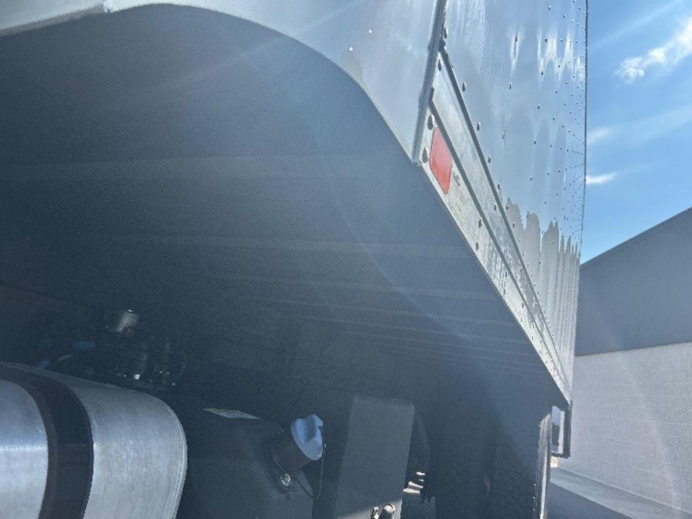 Medium Duty Box Truck-Light and Medium Duty Trucks-Freightliner-2019-M2-Clackamas-OR-280,497\n\t\tmiles-$ 25,250 - Image 5